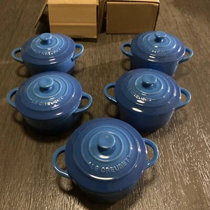 Le Creuset Stoneware Mini Cocotte Marseille Blue Set Of 5, New And Unused. - Picture 1 of 5