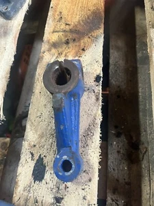 USED LEFT SIDE STEERING ARM MITSUBISHI KE70 SATOH TRACTOR S370 1980 113520900L1 - Picture 1 of 6