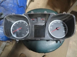 Velocímetro US Market ID 20907584 compatible con 12 TERRENO 117526 - Imagen 1 de 12