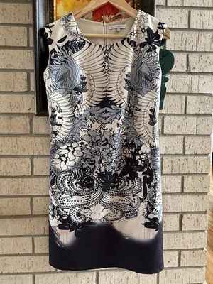 Vestido Stella McCartney Floral Vaina Mediana Sin Mangas Negocios Informal Talla Mediana Foto 1 de 4