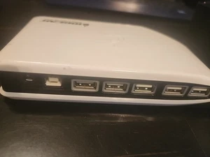 IOGEAR 7- Port High Speed USB 2.0 Hub GUH227 New Bulk - Picture 1 of 4