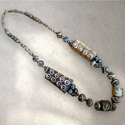 Collar de cuentas talladas a mano de piedra africana vintage - عقد أفريقي Foto 1 de 4
