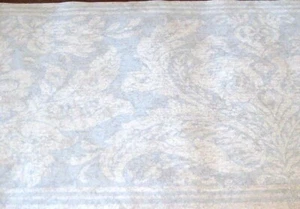 Wallpaper Border Beige Gray Scroll Swirl Fleur di Lis Eh10029 Distressed Look - Picture 1 of 3