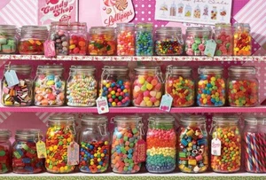 Rompecabezas Cobble Hill Candy Store 2000 piezas - Imagen 1 de 3