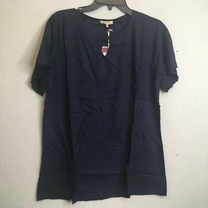 UG Apparel Womens Medium Top Navy North CaroliNa Tar Heels Keyhole Neck NWT - Picture 1 of 7