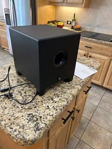 Yamaha HS8S 8" Powered Studio Subwoofer - Picture 1 of 4