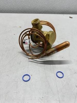 Trane Thermal Expansion Valve 6 Ton 79 PSIG Outlet, VAL12789 - Image 1 of 4