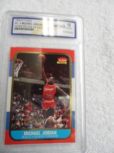 Fleer Michael Jordan 1996-97 #U-4 Década de Excelencia WCG 10 - Imagen 1 de 4