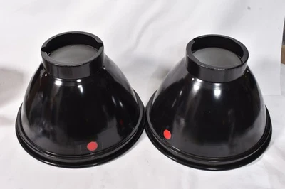 TWO SPEEDOTRON 11" Reflectors w/ two 35 Degree Grids. Ex Condition - Image 1 of 4