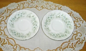 Platillos vintage Paragon con cita a Su Majestad DEBUTANTE ~ Juego de 2 - Imagen 1 de 5