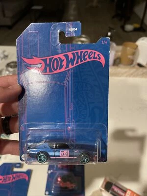 Hot Wheels Pearl and Chrome Datsun Fairlady With Matching Set. Fair To Perfect. - Image 1 of 4