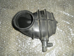 BMW E28 Ansaugstutzen 1267133 528i E21 323i Ansaughaube - Picture 1 of 2