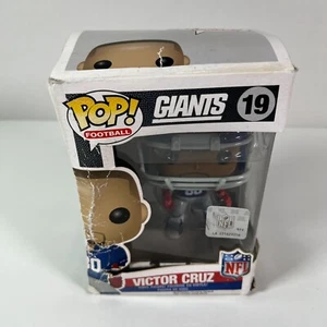 Funko Pop! 19 New York Giants Victor Cruz #80 NFL Figure 2014 NEW! (Damaged Box) - Picture 1 of 8