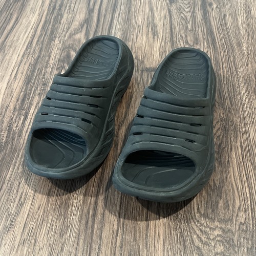 Sandalo Hoka One One Ora Recovery unisex W11 M9 USA nero slip on suola spessa