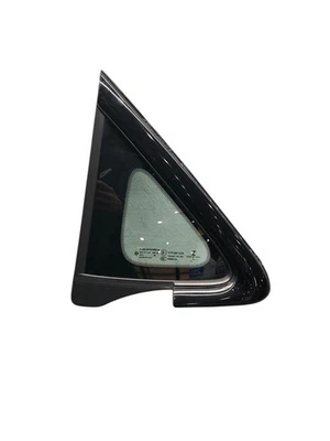 2017-2024 CHRYSLER PACIFICA RH FRONT RIGHT SIDE VENT GLASS WINDOW PANEL ASSEMBLY - Image 1 of 4