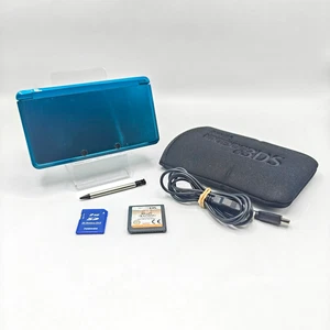 Nintendo 3DS Konsole Blau Komplett mit Zubehör Ladekabel Spiel als Geschenk - Bild 1 von 15