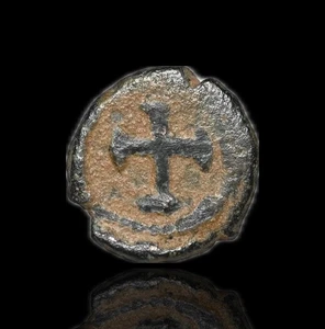 IMPERIO ROMANO - Vándalos. Nummus de cobre, reverso cruzado, siglos V-VI dC - Imagen 1 de 2