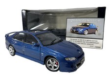 🚗 1:18 2002 HSV VX Clubsport R8 Sedan 15TH Anniversary in Deft Blue Holden