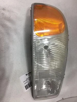 03 GMC YUKON XL 1500 Exc. Denali; Right Passenger Headlight - Image 1 of 2