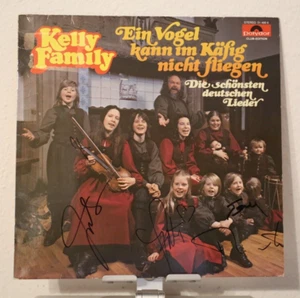 ORIGINAL Autogramme von der Kelly Family. pers. gesammelt. VINYL 12" EIN VOGEL.. - Bild 1 von 1