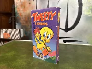 Tweety And Friends VHS - Picture 1 of 4