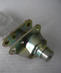Yamaha ET 340 Enticer Marginal Front Idler Wheel Bracket 8G8-47419-00-00 EC - Picture 1 of 3
