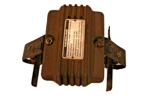 Honda GL1100 Interstate Gold Wing Elektrikkasten Frontgewicht - Bild 1 von 2
