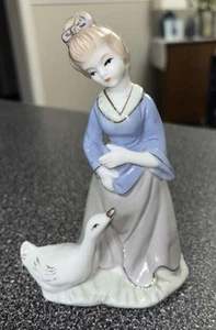 Vintage Victorian Porcelain Lady Girl Figurine with One Goose/Duck 6" Tall - Picture 1 of 15