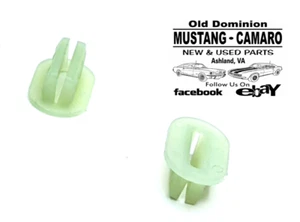 Mustang 1979-1982 capó ventilación rejilla ojal de retención - par - Imagen 1 de 2