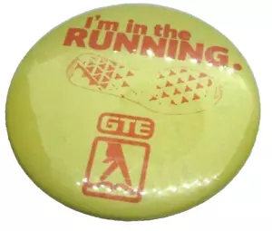 Pinback Button Ich bin im Laufen GTE Gelbe Seiten Gehen Finger Telefon USA - Bild 1 von 3
