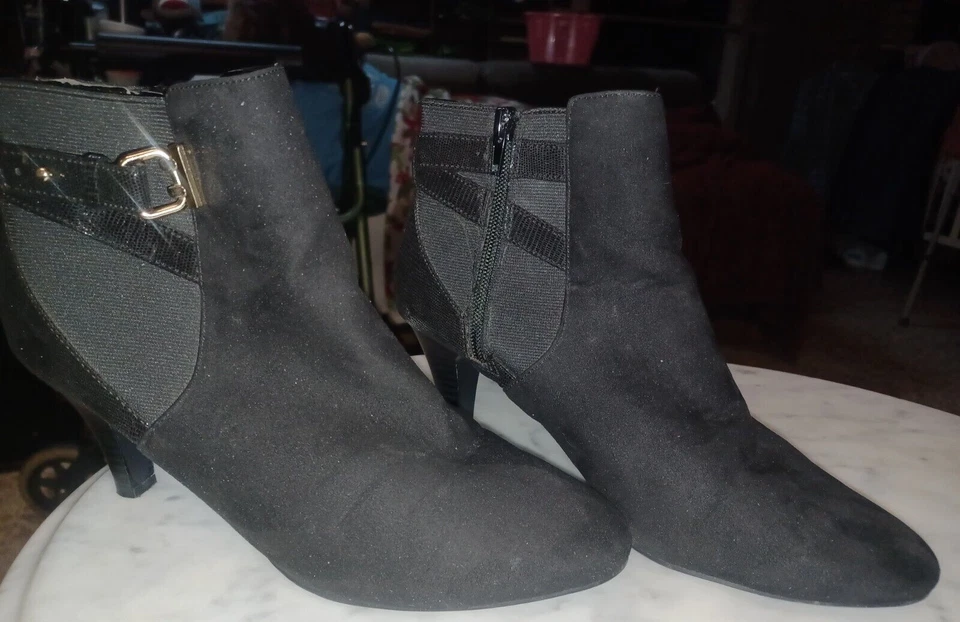 Valerie Stevens Women's Heeled Ankle Booties 10M Black - Image 1 of 4