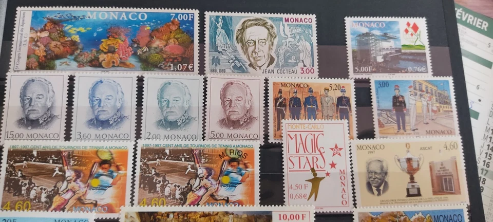timbres Monaco neuf sans traces de charnières année 1997, 2000 - - Photo 1/1
