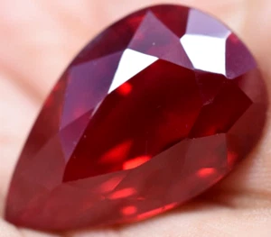 Natural 24.65 Ct Blood Red Ruby Mozambique GGL Certified Treated Gemstone - Picture 1 of 9