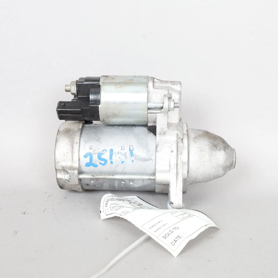 BMW X3 2007 3,0 L motor de arranque 12417521116 OEM usado Foto 1 de 4