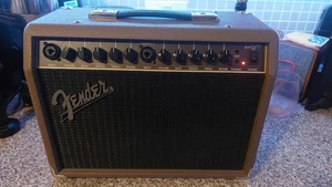 Fender Acoustasonic 40 40 W Akustikgitarrenverstärker mit zwei 6,5" Lautsprechern Hall-SA8 - Bild 1 von 9