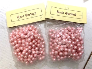 Neu mit Etikett RAZ Weihnachten Kunststoff 1/4 Zoll ROSA Perlen Girlande - 18 Fuß - Urlaub Handwerk - Bild 1 von 2