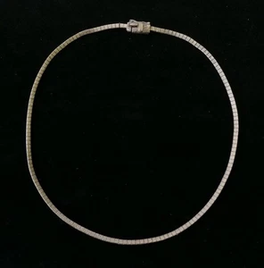 Collana argento sterling brutalista modernista argento testurizzato collare astratto - Foto 1 di 17