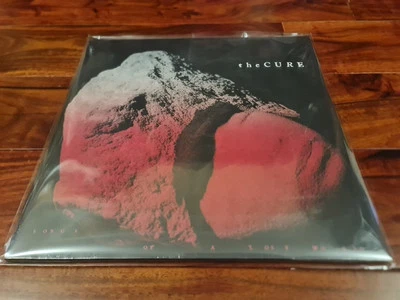 The Cure - Songs Of A Lost World ☆BLOOD RED MOON EDITION 2XLP + INSTRUMENTALS☆ - Image 1 of 4