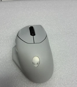 Alienware AW620M Wireless Gaming Maus, weiß - Bild 1 von 4