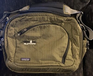 Borsa a tracolla Patagonia Ironman 70.3 Triathlon Hawaii Technical Messenger Cross - Foto 1 di 9