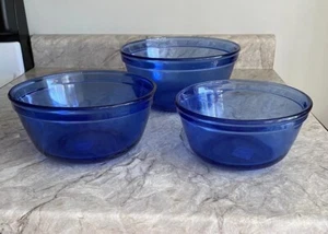 Anchor Hocking Cobalt Blue Glass Mixing Nesting Bowls 1056 1057 1058 Set of 3 - Picture 1 of 13