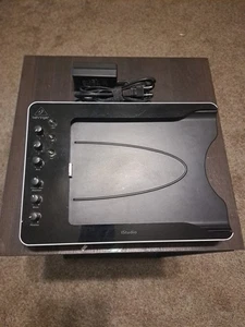 Behringer iStudio iS202 iPad Recording Dock Interface w/ MIDI, Phono, XLR, 1/4" - Picture 1 of 2