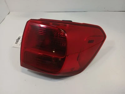 Passenger Right Tail Light from 2017 Kia Sedona 12284386 - Image 1 of 4