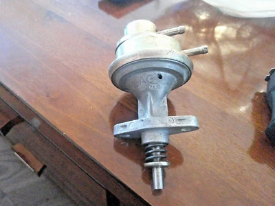 OPEL REKORD 1500 И 1600 AC DELCO ТОПЛИВНЫЙ НАСОС НОВЫЙ - Изображение 1 из 4