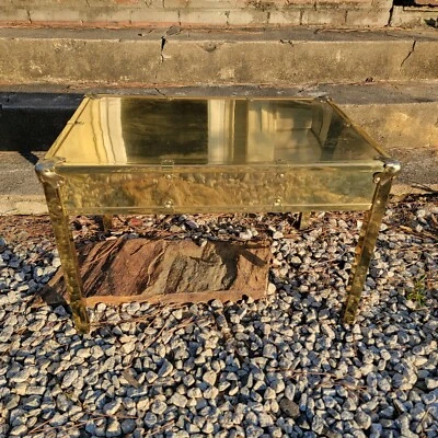 Vintage Hollywood Regency Brass Side Table Trunk Lid Style Rare Estate Find Foto 1 de 4