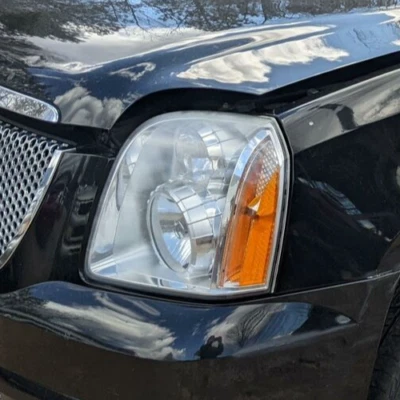 Headlamp Assembly GMC YUKON XL 1500 Left 07 08 09 10 11 12 13 14 LH LIGHT FOG - Image 1 of 4