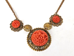 1920s Art Deco Czech Molded Floral Coral Glass Filigree Choker Necklace 15" Sgnd - Picture 1 of 8