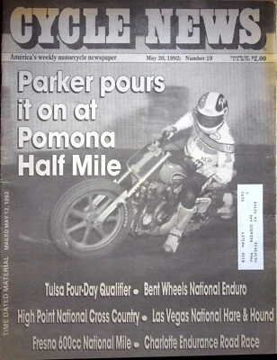 PARKER POURS IT ON AT POMONA HALF MILE - CYCLE NEWS, MAY 20, 1992: NUMBER 19 VTG Foto 1 de 2