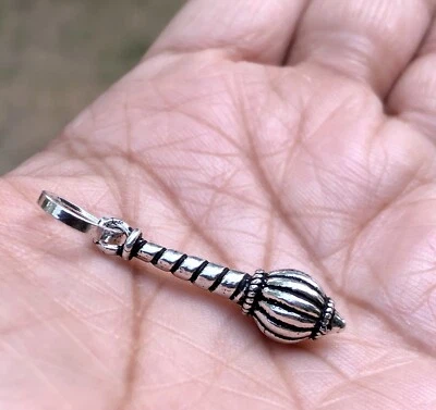Ciondolo in argento sterling 925 Lord Hanuman Gada Mace - da indossare, tempi... - Immagine 1 di 4