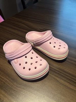 Zuecos Crocs Crocband rosa y blanco para niños talla 2 J2 Foto 1 de 4